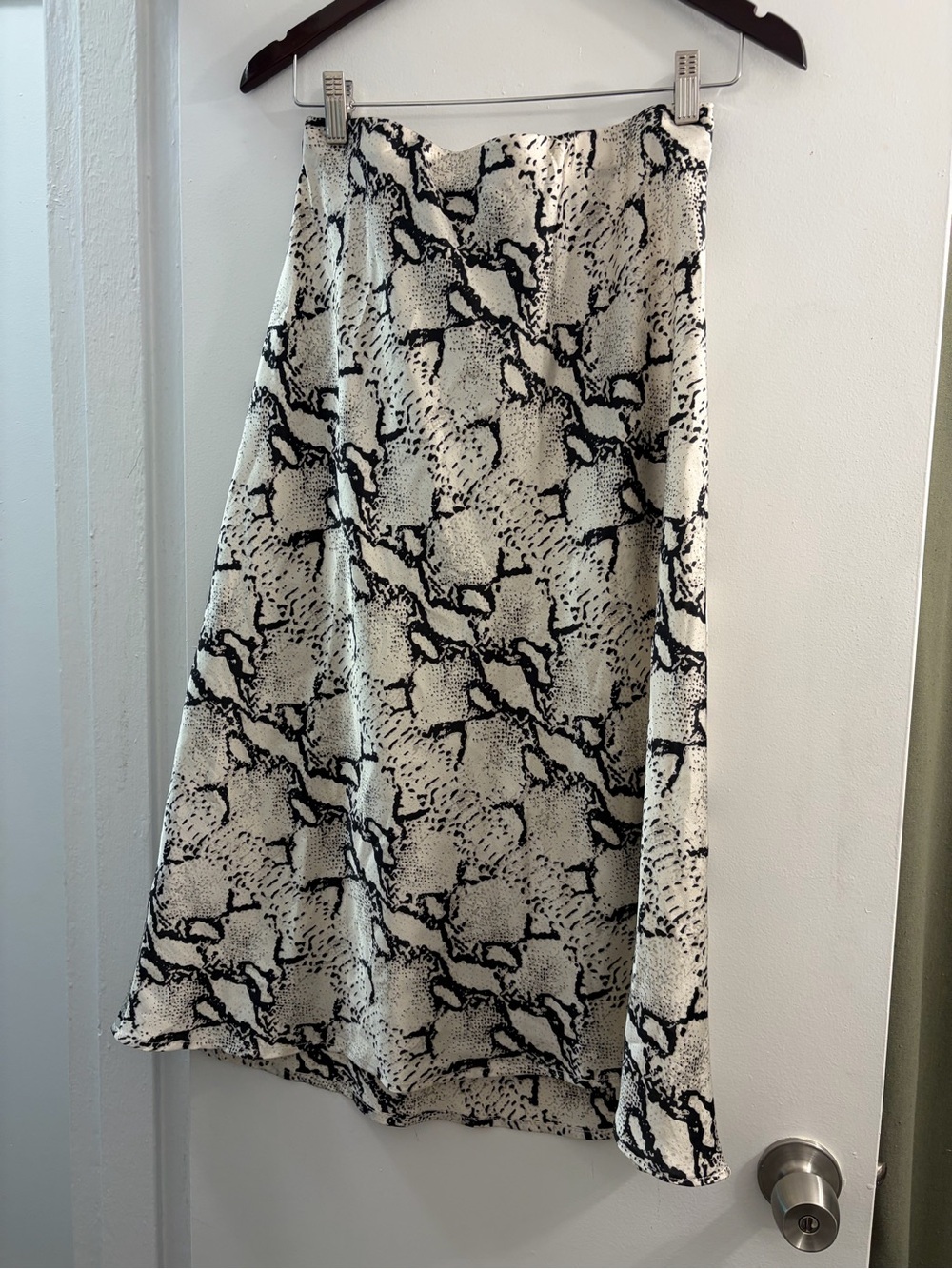 Dance & Marvel Black and White Snake-Print Midi Skirt